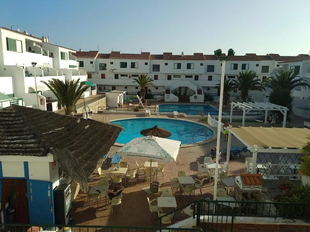 Onebedroom Apartment In Alondras Park location